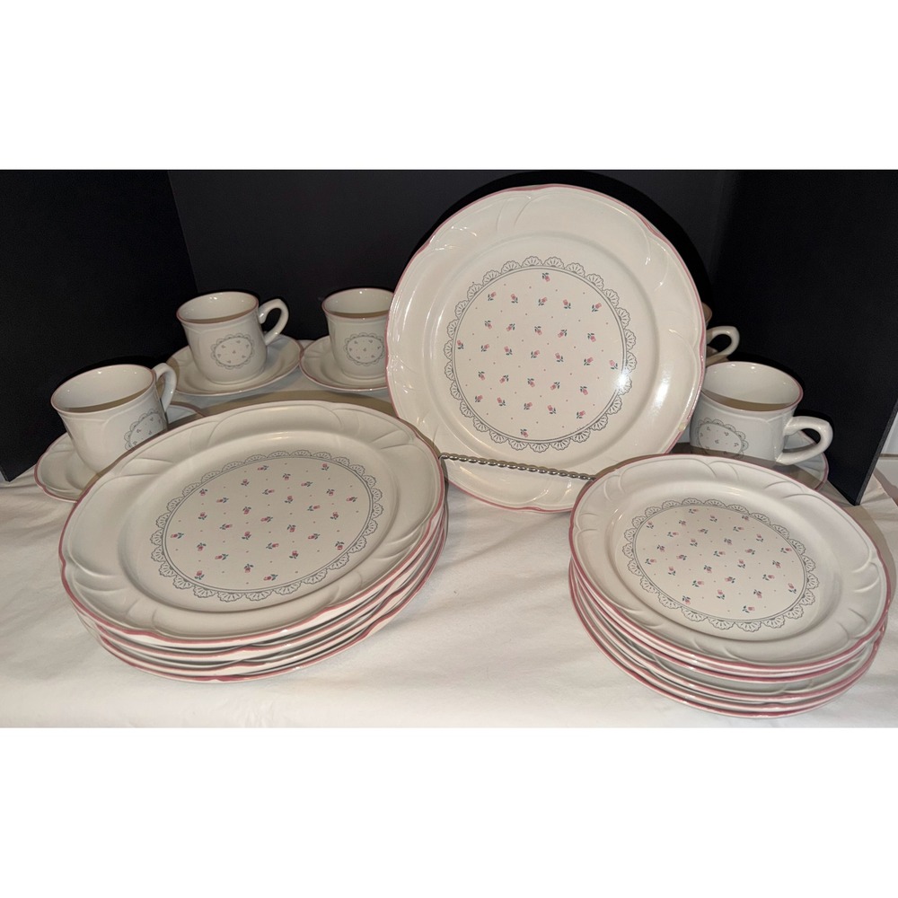 Victoriana Dinnerware Set 23 Piece White Pink Floral Lace 1983 Japan